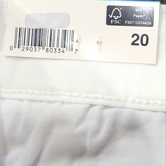 NWT Anne Klein Size 20 Cotton/Spandex Blend White Jean Chino Shorts with Pockets - Picture 6 of 7